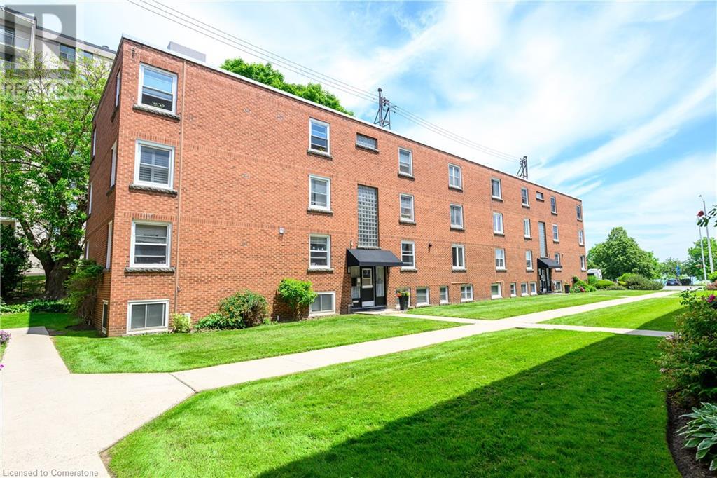 1351 Lakeshore Road Unit 16, Burlington, ON L7S 1B1