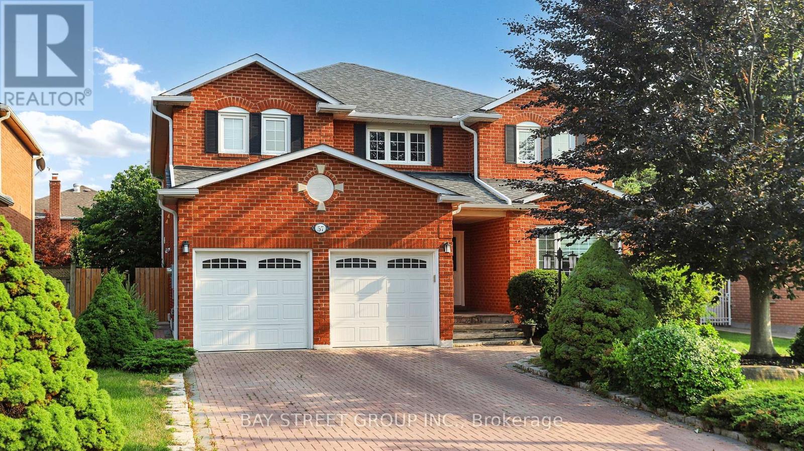 57 Whitburn Cres, Vaughan, ON L6A 1M7