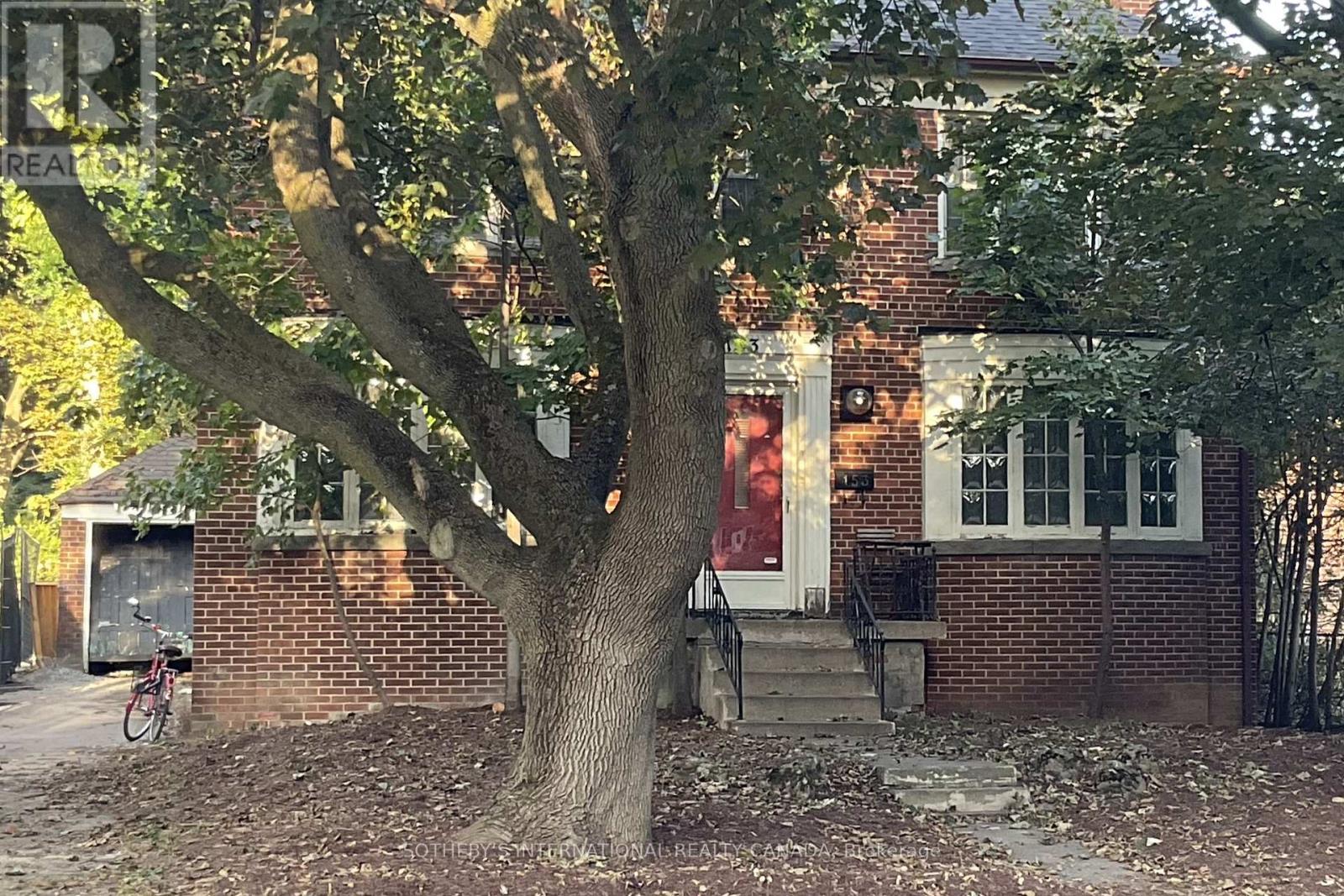 153 Glen Cedar Rd, Toronto Humewood-cedarvale, ON M6C 3G6