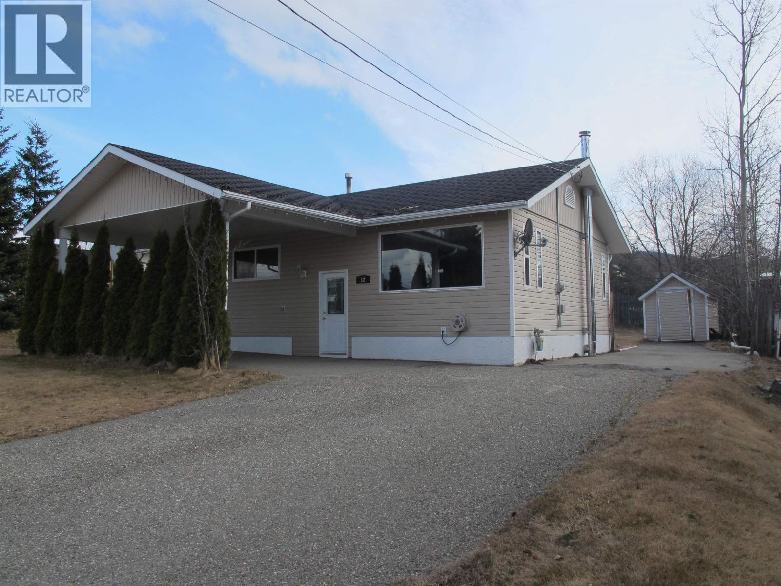 12 Ralston Dr, Mackenzie, BC V0J 2C0