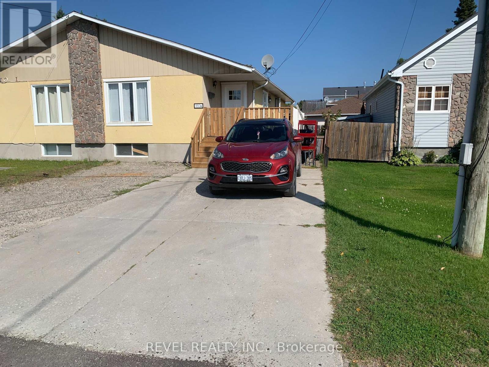 850 A Park Ave, Timmins, ON P4N 3Y2