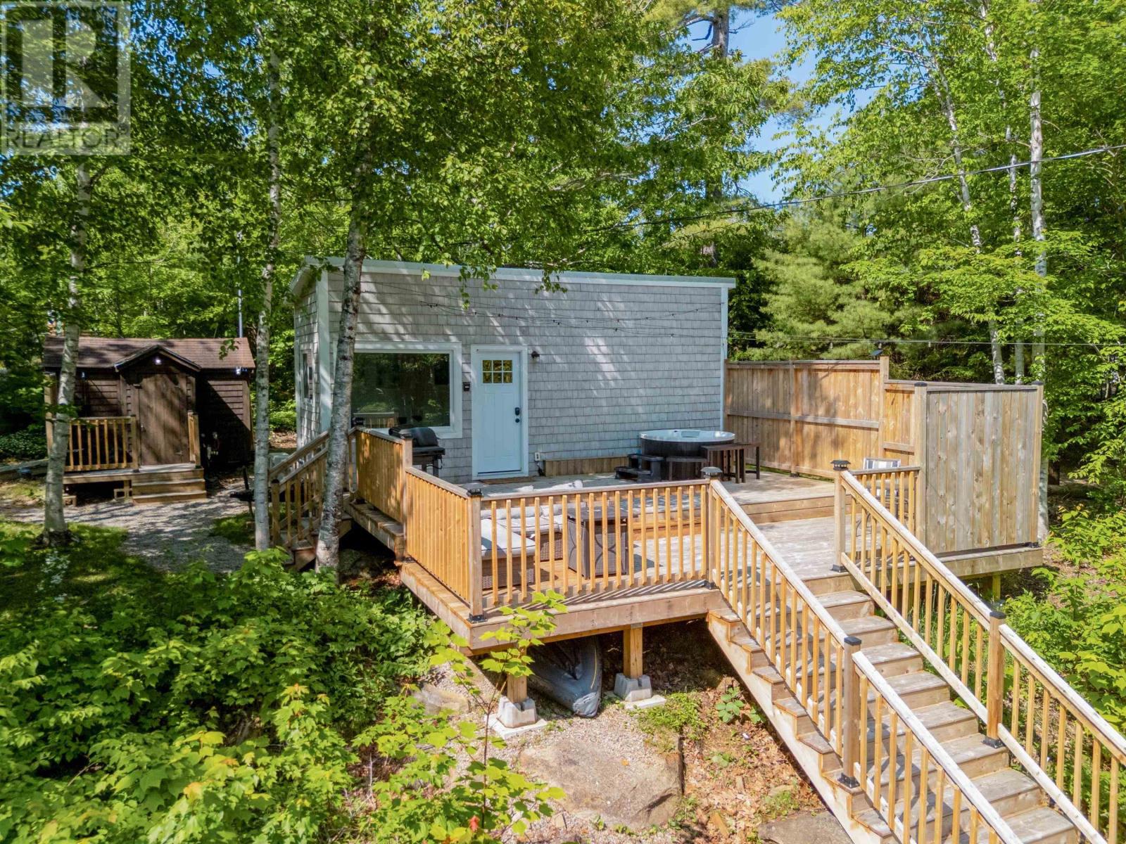 47 Holters Ln, Chester Grant, NS B0J 1K0