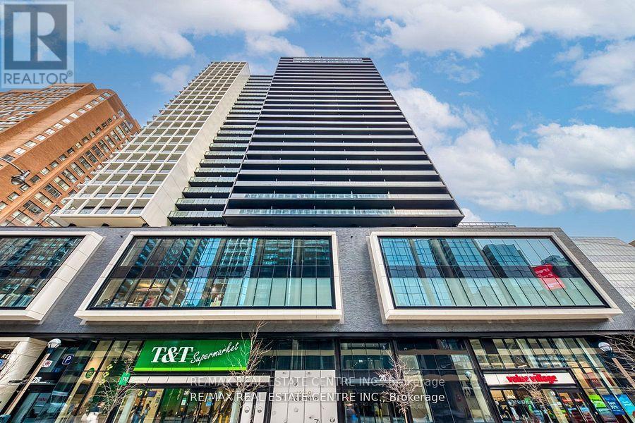 406 20 Edward St, Toronto Bay Street Corridor, ON M5G 1C9