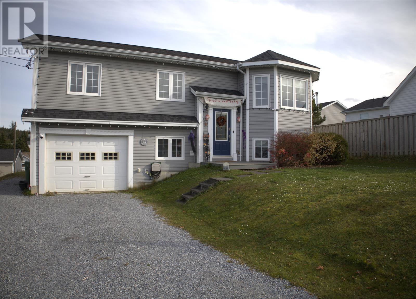 15 Bellwood Dr, Massey Drive, NL A2H 7T4