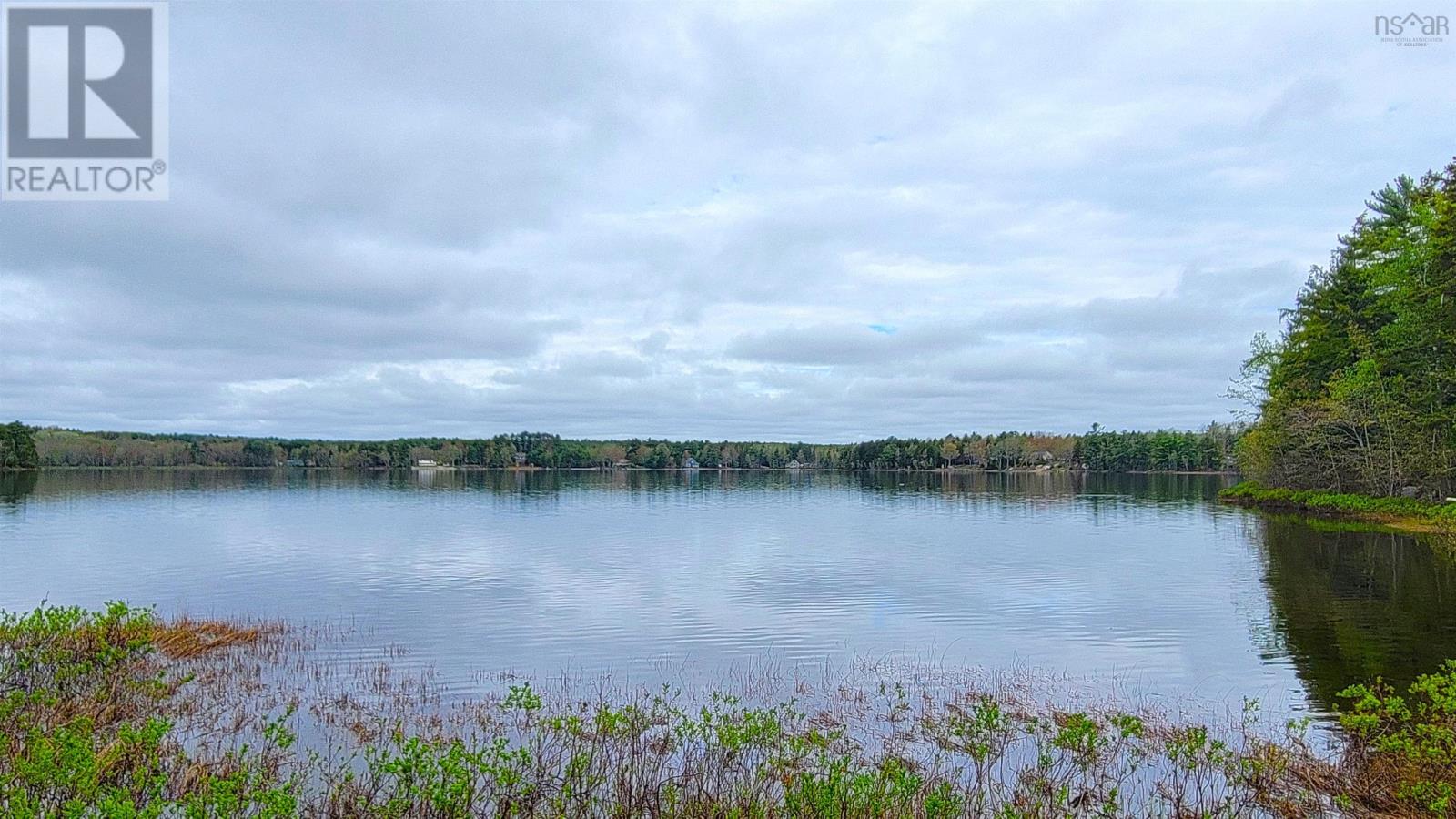 101 Madashak Rd, Mahone Bay, NS B0J 2E0