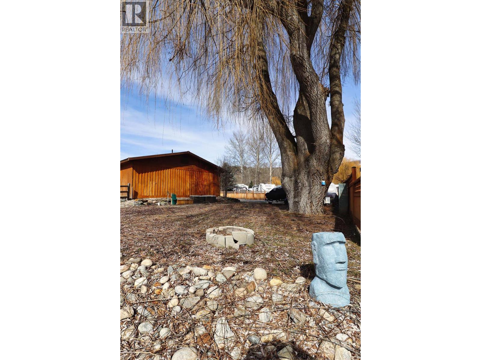70 Cottonwood Dr, Lee Creek, BC V0E 1M4