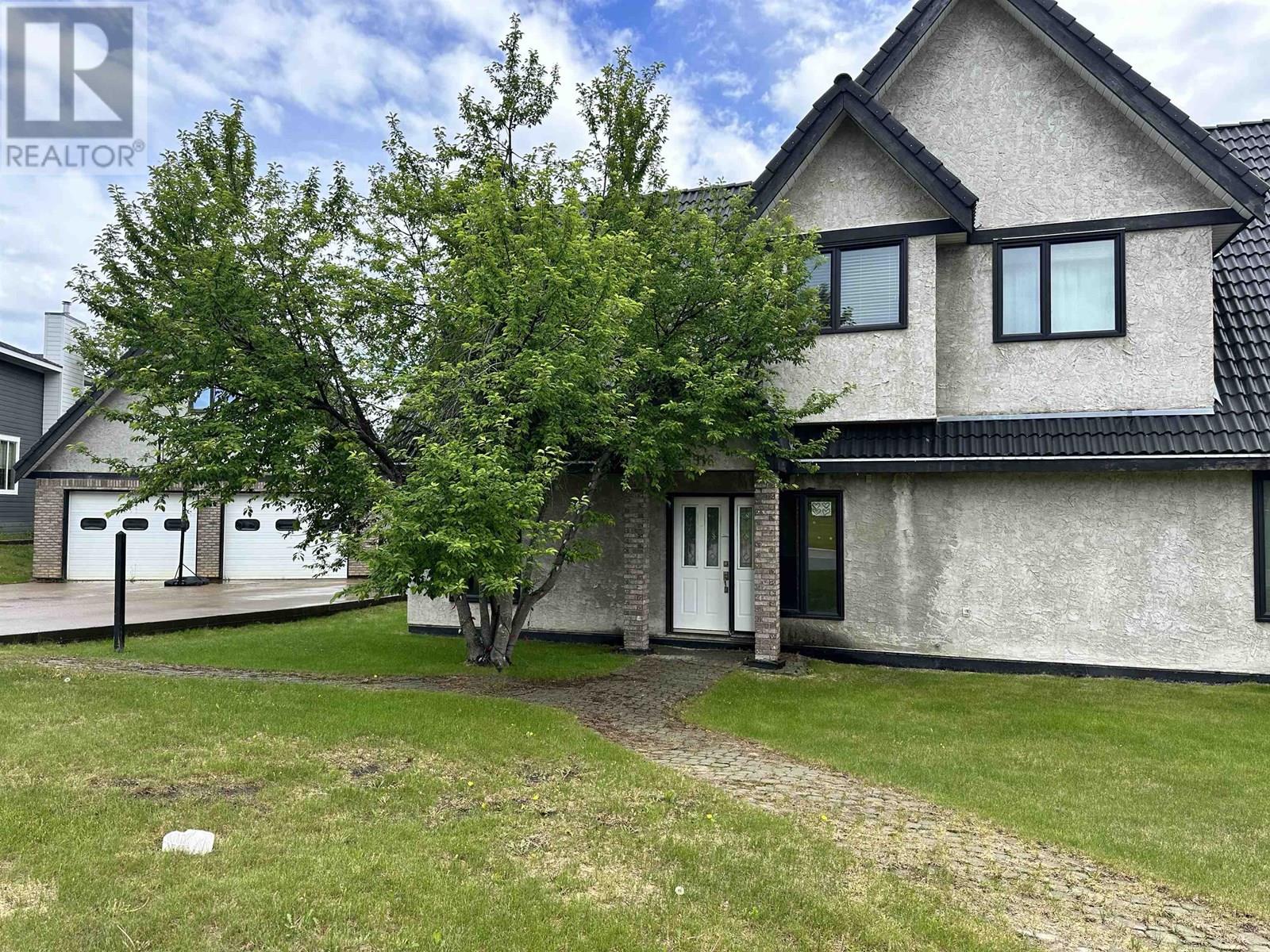 5516 Minnaker Cres, Fort Nelson, BC V0C 1R0
