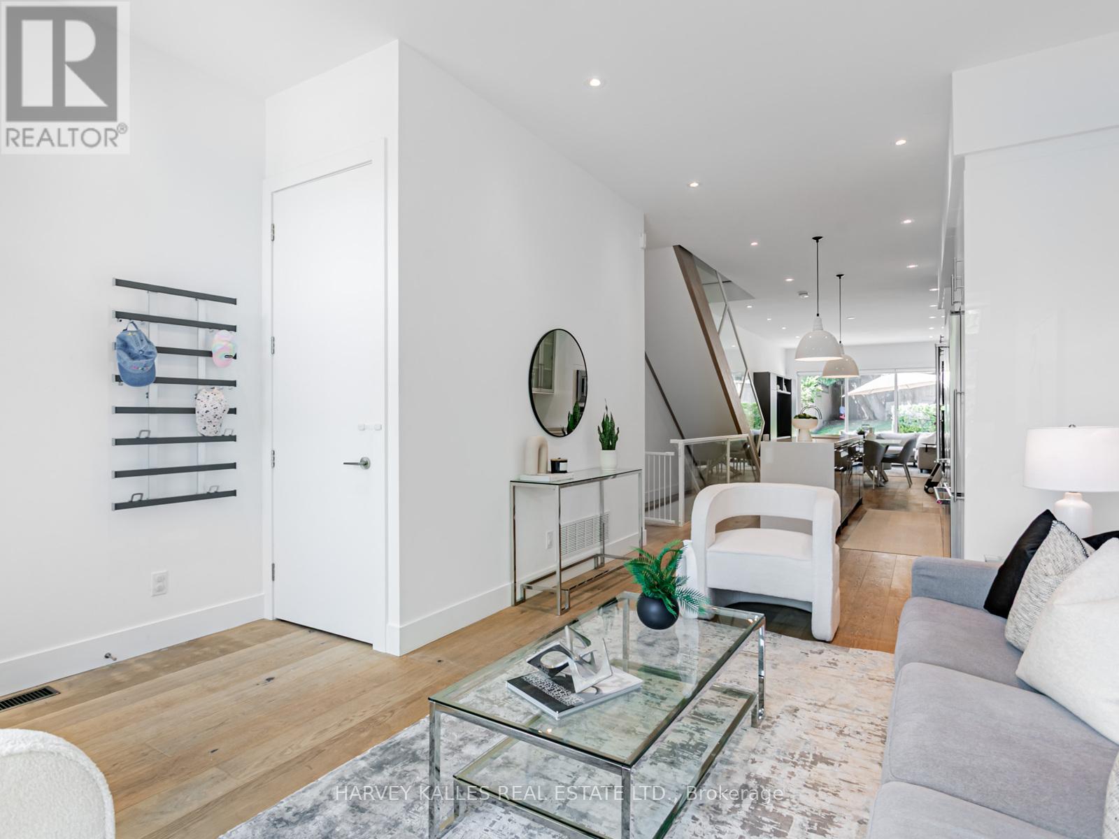 12 Coates Ave, Toronto, ON M6C 1K7
