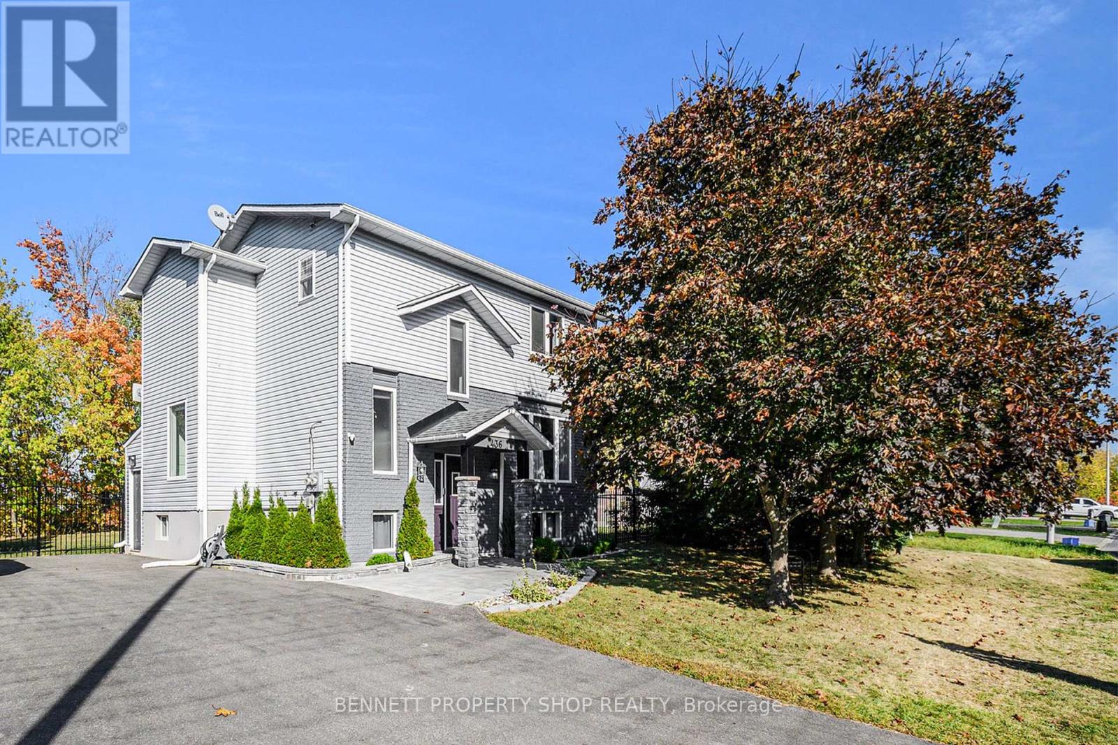 436 Yves St, Clarence-Rockland, ON K4K 0A8