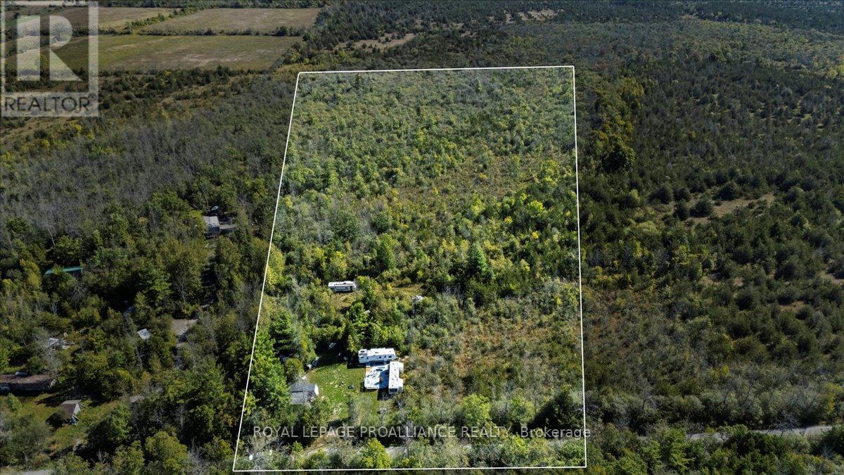 467 Lighthall Rd, Prince Edward County Athol Ward, ON K0K 2P0