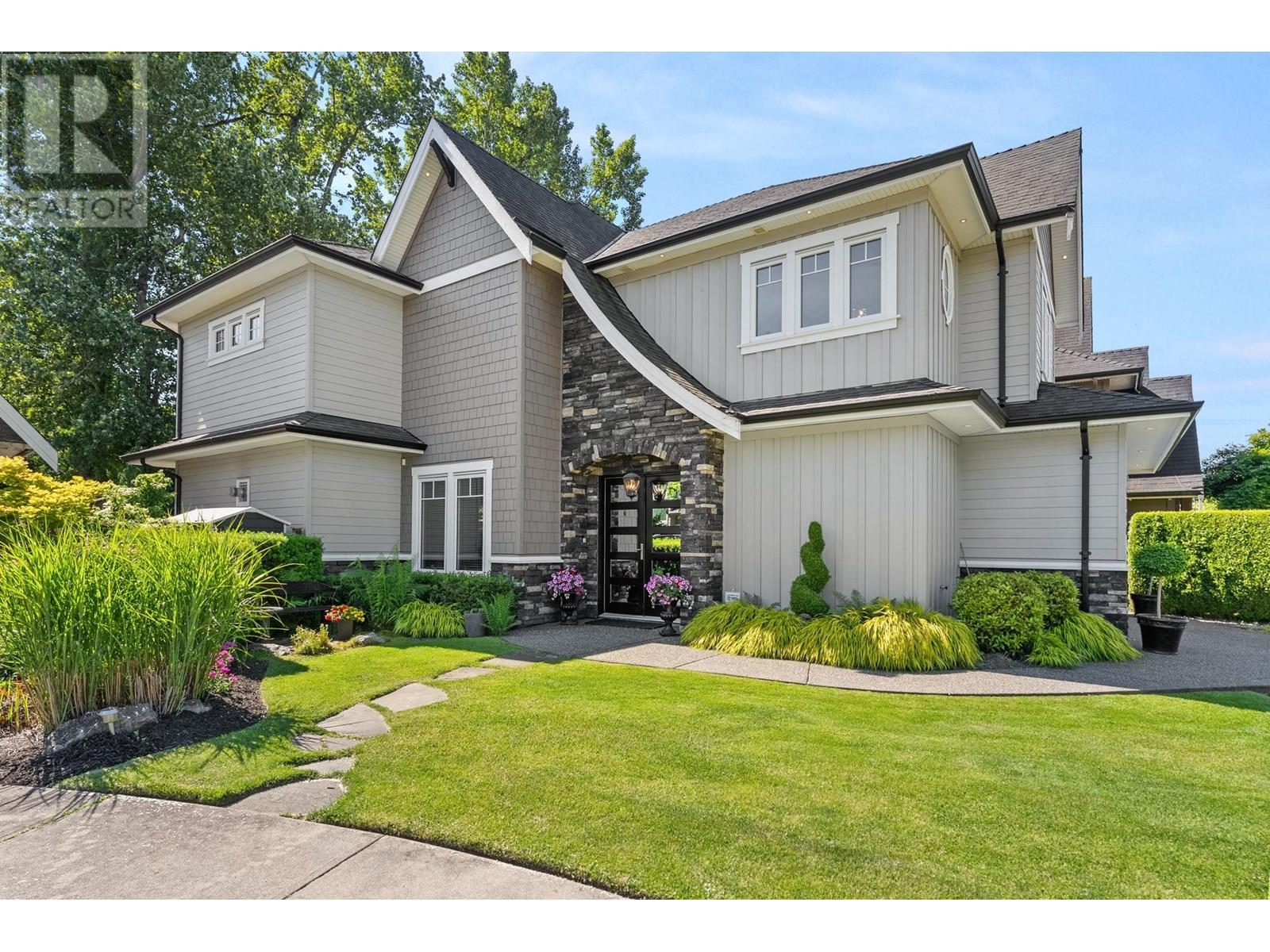 5898 Cove Reach Rd, Delta, BC V4K 5G9