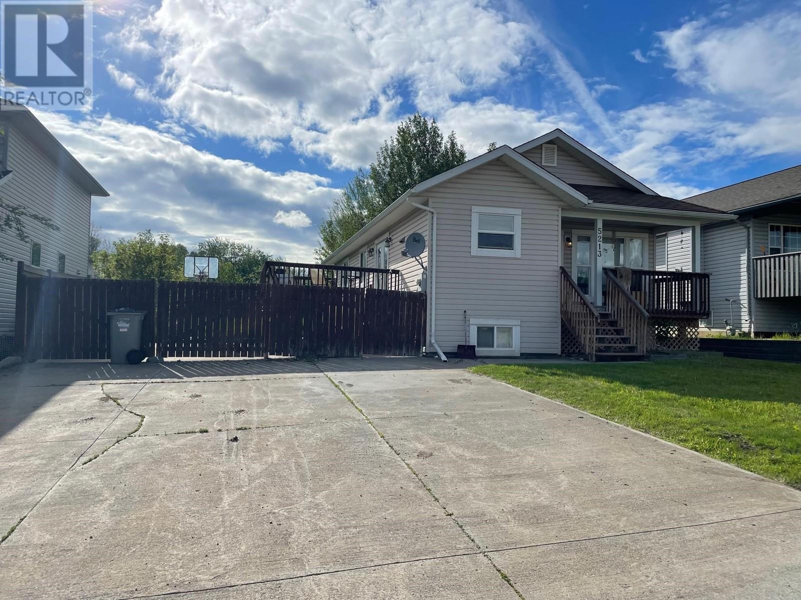 5213 Hallmark Cres, Fort Nelson, BC V0C 1R0