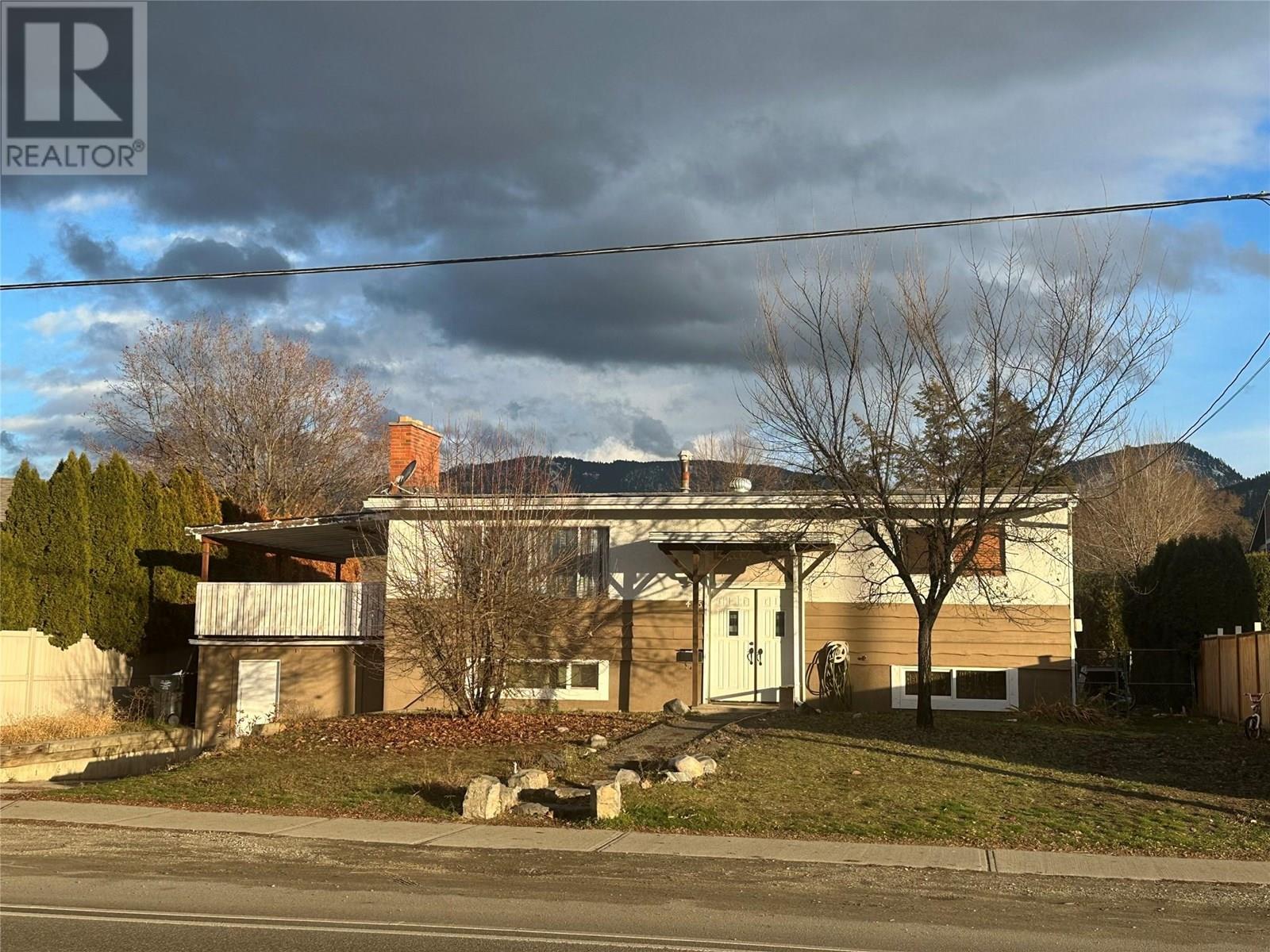 475 Hollywood Rd S, Kelowna, BC V1X 3T2