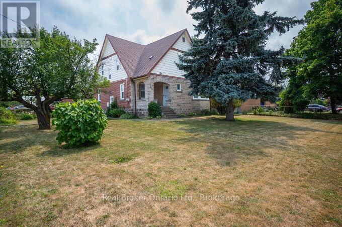 264 Grays Rd, Hamilton Stoney Creek, ON L8E 1V1