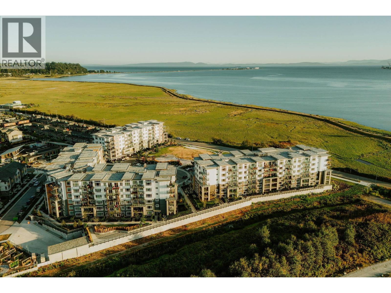 2431 Rabbit Drive Unit 108, Tsawwassen, BC V4M 0G5