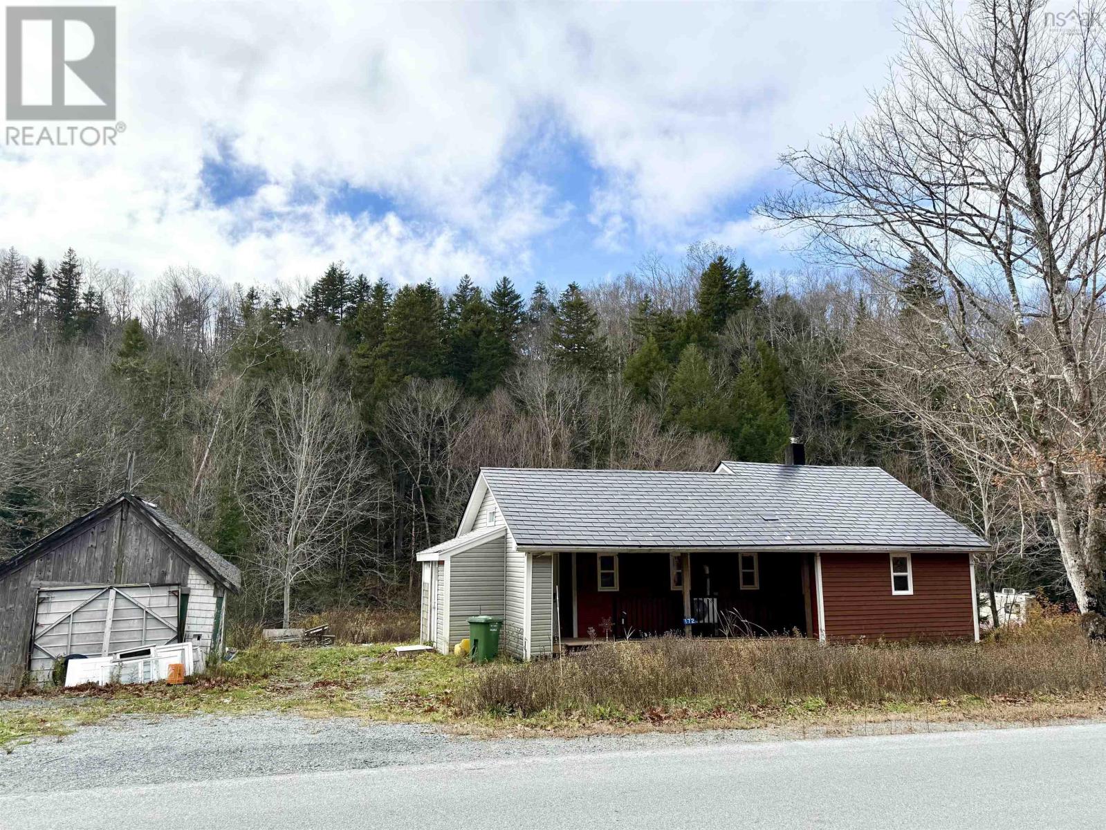 172 Woodside Rd, Dean, NS B0N 2M0