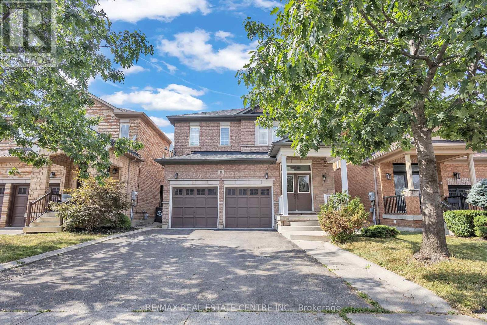 30 El Camino Way, Brampton, ON L7A 3C4