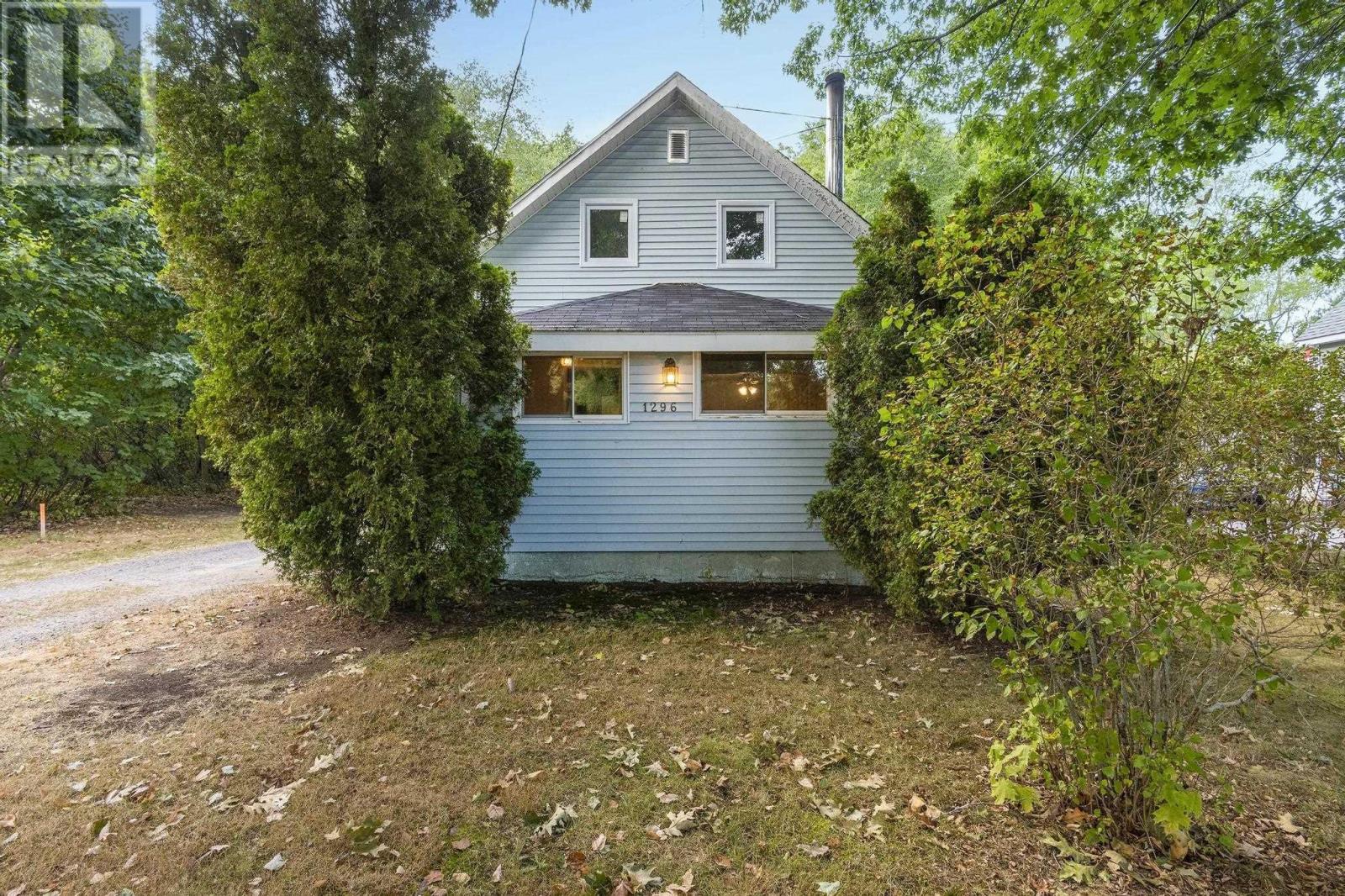 1296 Mill St, Waterville, NS B0P 1V0