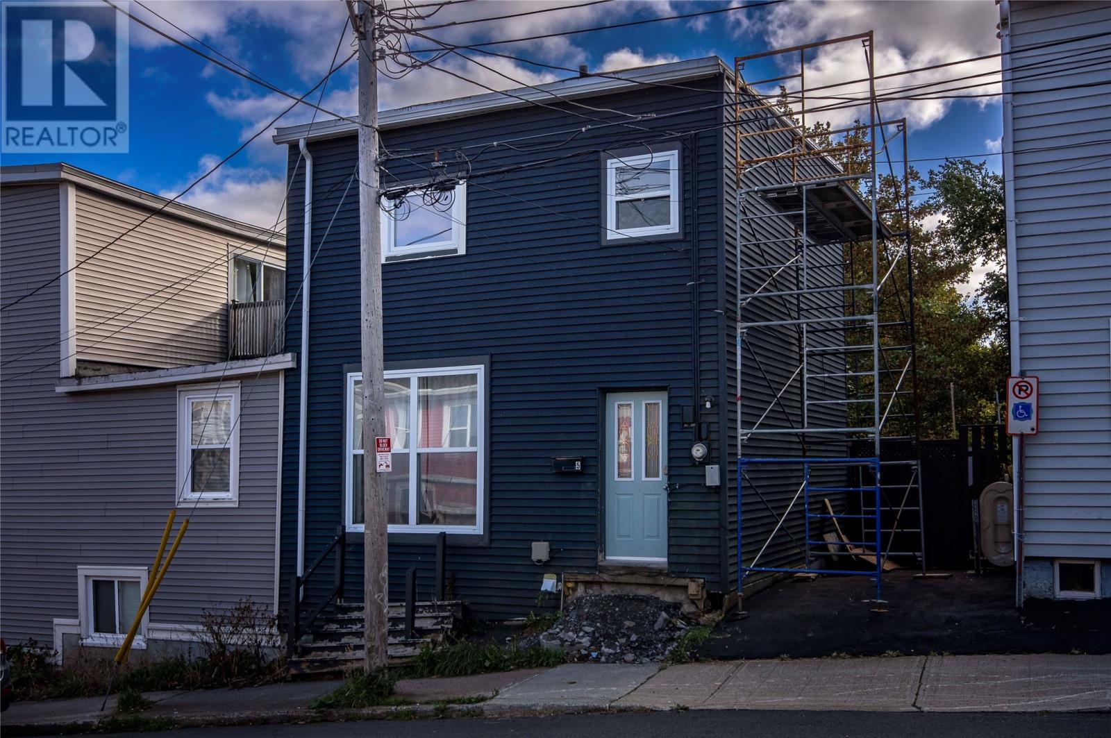 5 Balsam St, St. John's, NL A1C 4B7