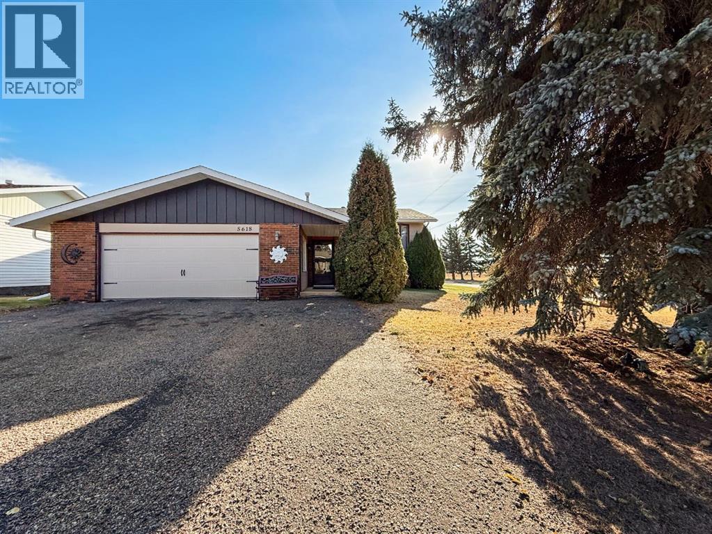 47 Avenue Unit 5618, Forestburg, AB T0B 1N0