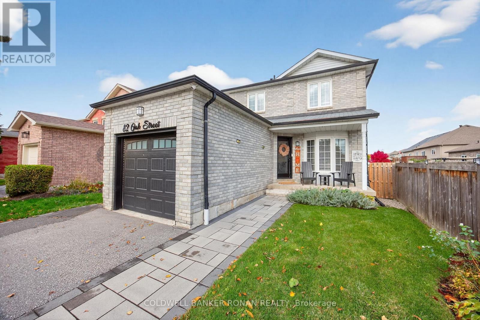 82 Oak St, New Tecumseth, ON L9R 1P3