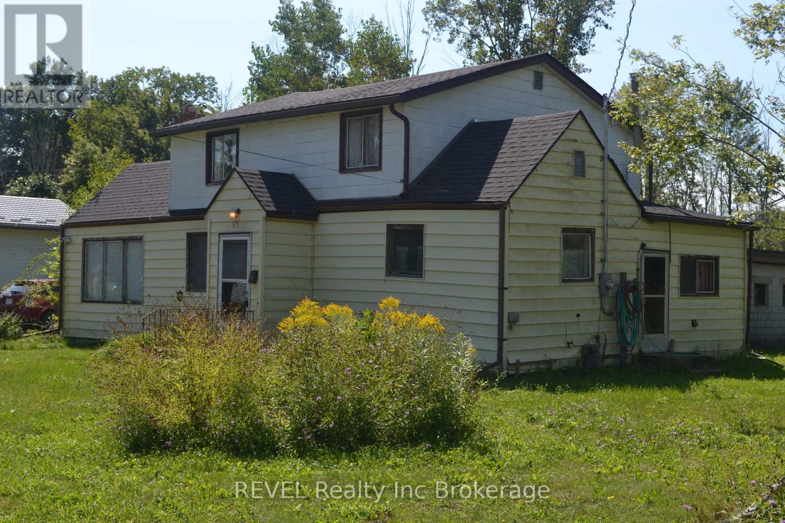 519 Buffalo Rd, Fort Erie, ON L2A 5G7