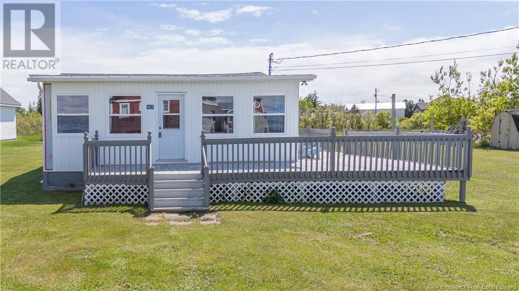 40 Pointe Richard Ln, Pointe-brle, NB E8S 2V7