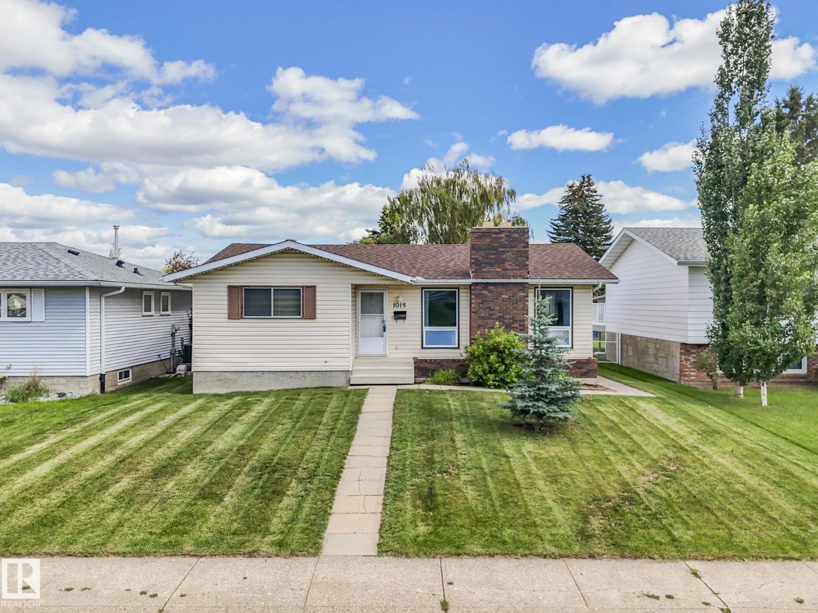 77 St Nw Unit 1015, Edmonton, AB T6K 3G4
