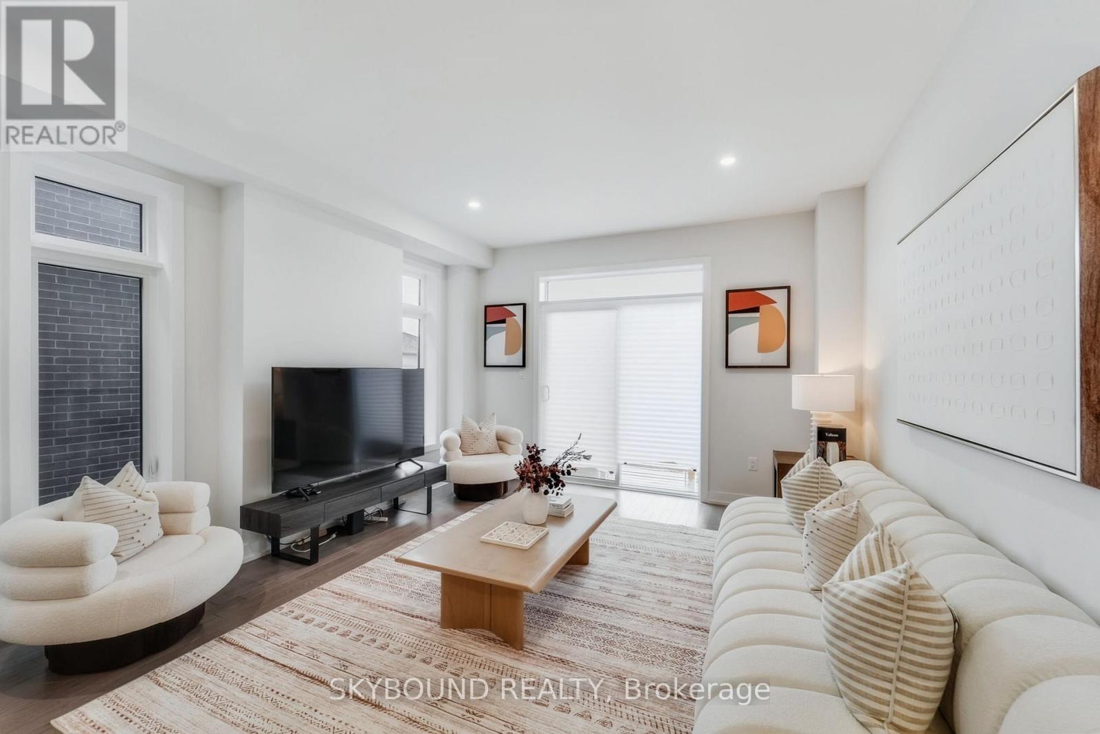 1818 Donald Cousens Pkwy, Markham, ON L6B 0V5