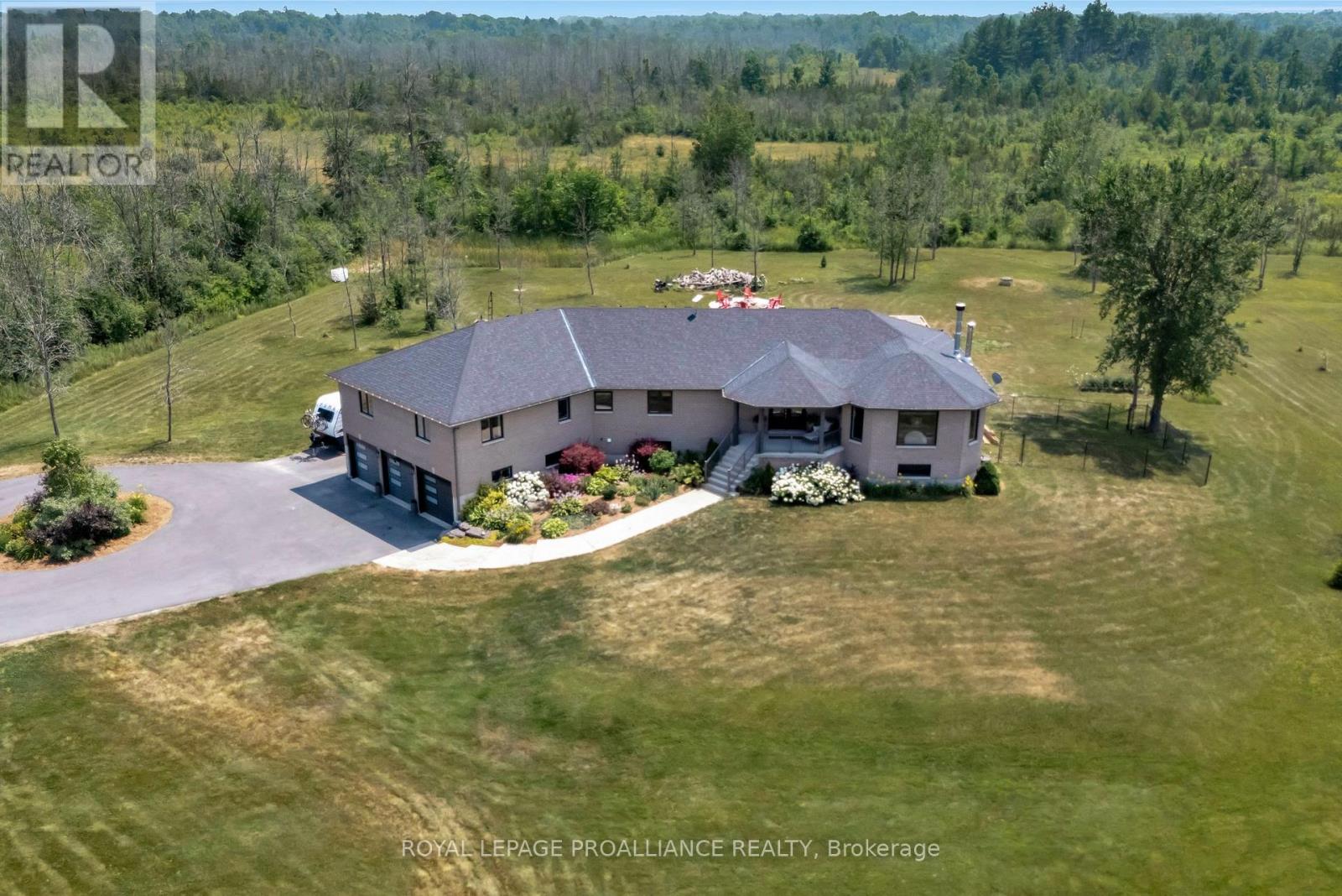 6282 County Road 2, Loyalist, ON K0H 2H0