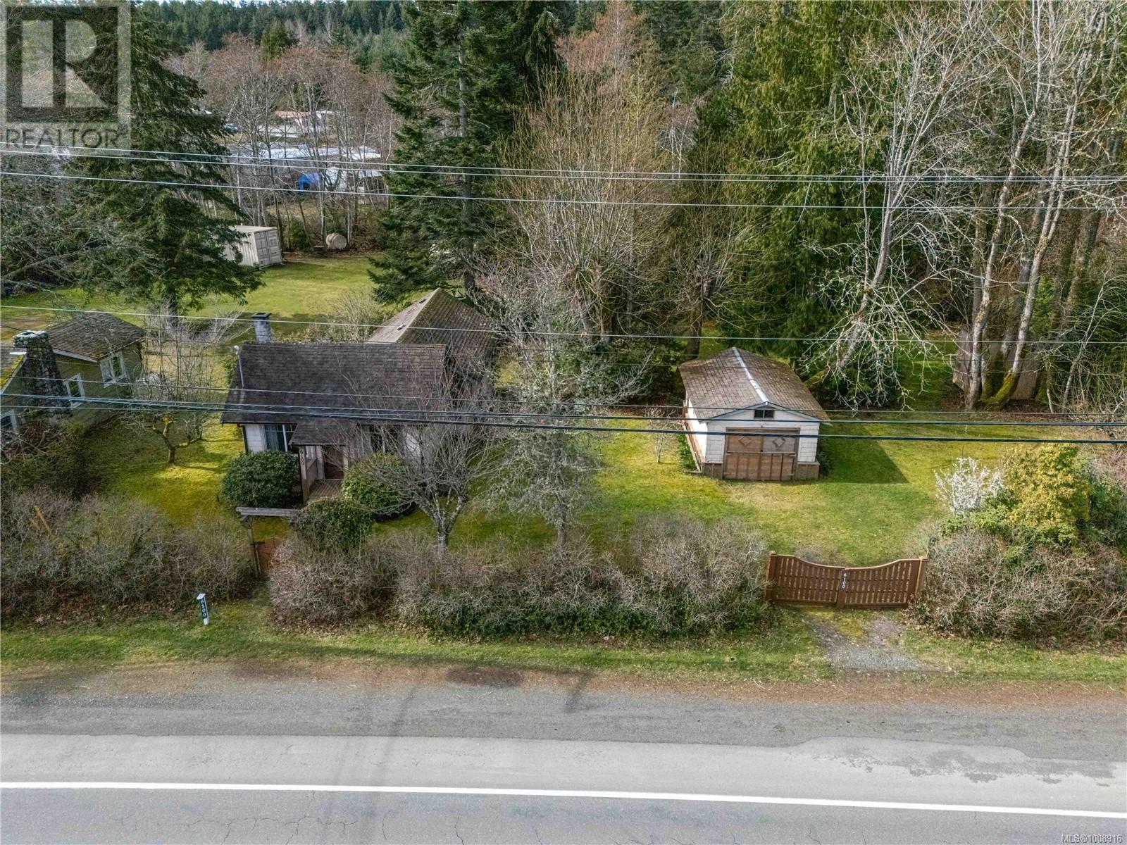 6100 Island Hwy W, Qualicum Beach, BC V9K 2E2