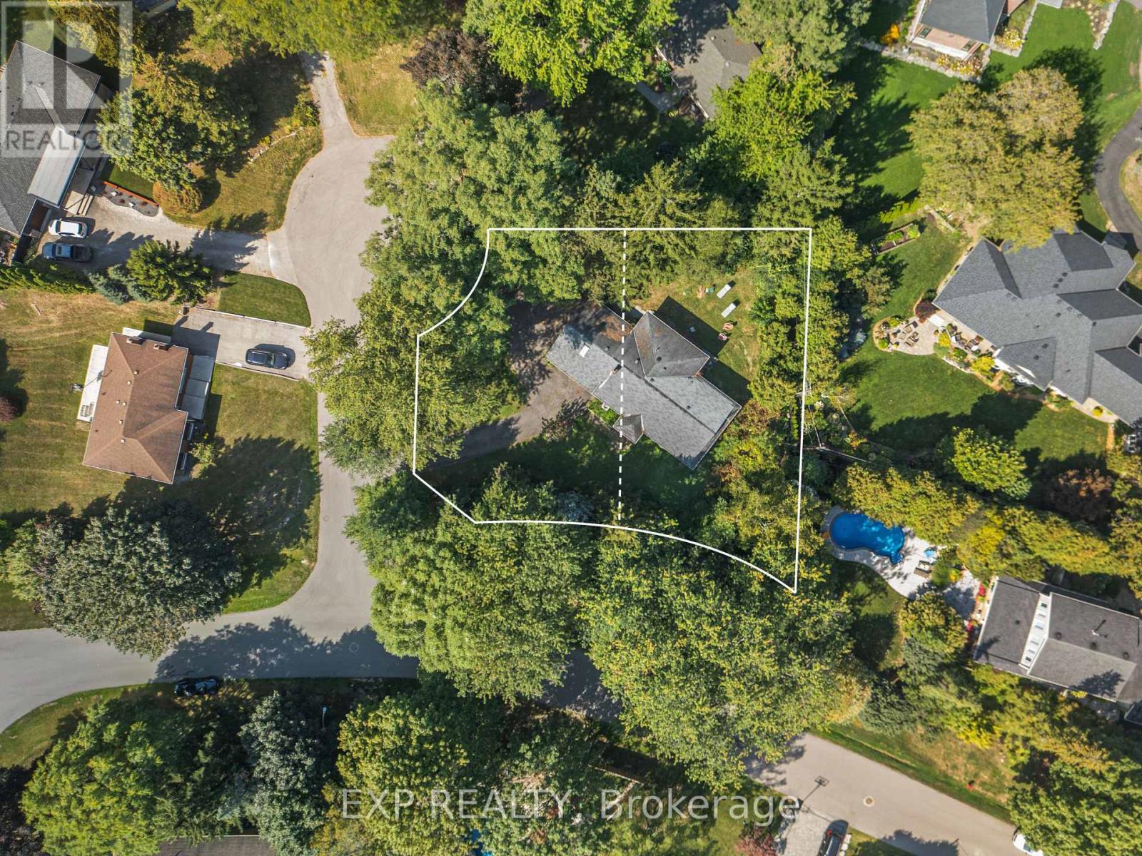 376 Philip Pl, Hamilton Ancaster, ON L9G 3G8