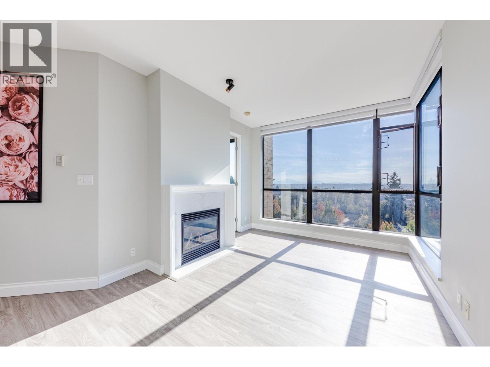 7388 Sandborne Avenue Unit 1001, Burnaby, BC V5M 4A1