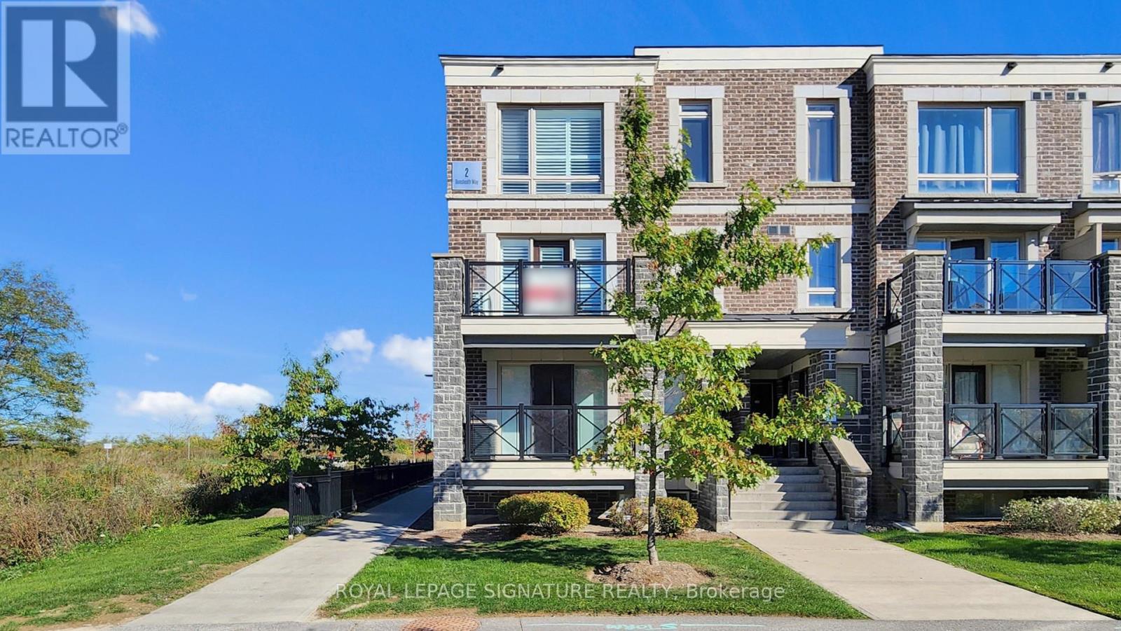 131 2 Dunsheath Way, Markham, ON L6B 1N3