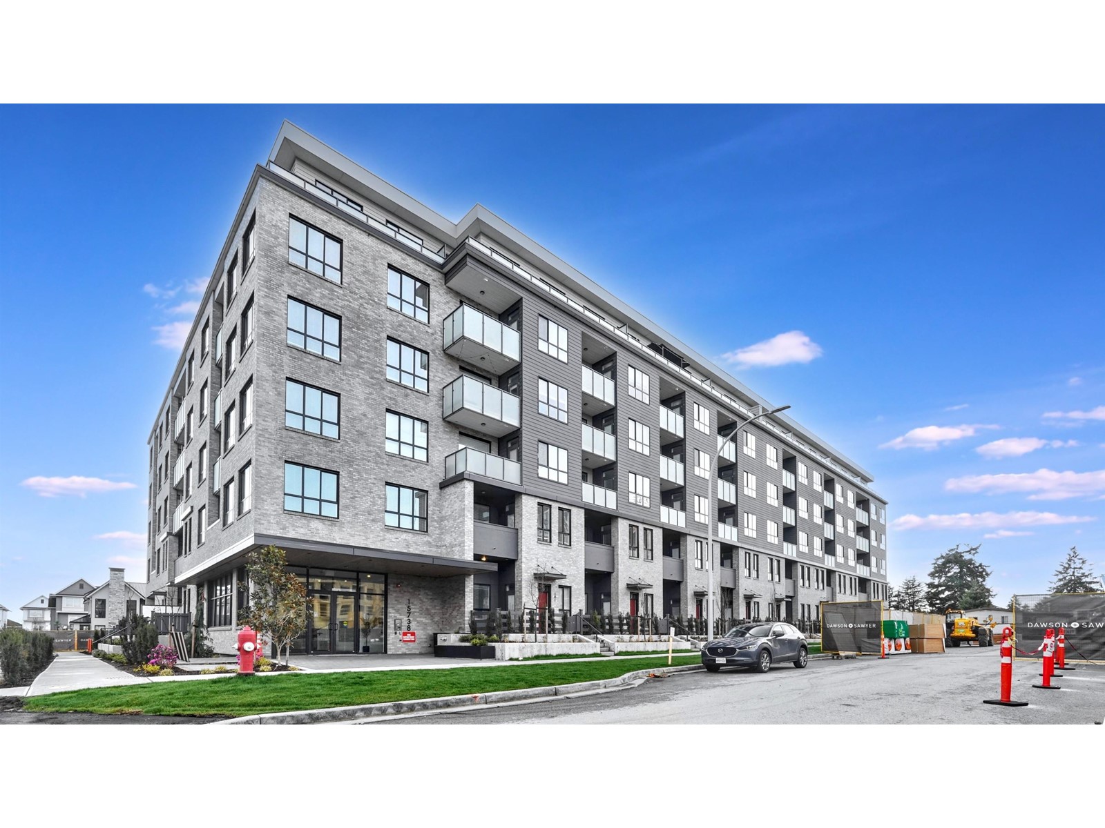 15738 85 Avenue Unit 404, Surrey, BC V4N 6Y1