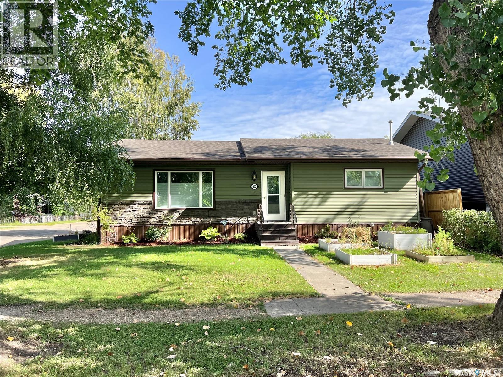 402 Crawford Ave E, Melfort, SK S0E 1A0