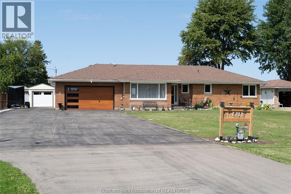 7733 Queens Line, Chatham-Kent, ON N7M 5T1