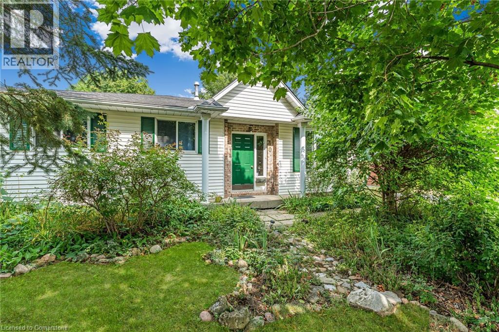 40 Wade Rd, West Lincoln, ON L0R 2A0