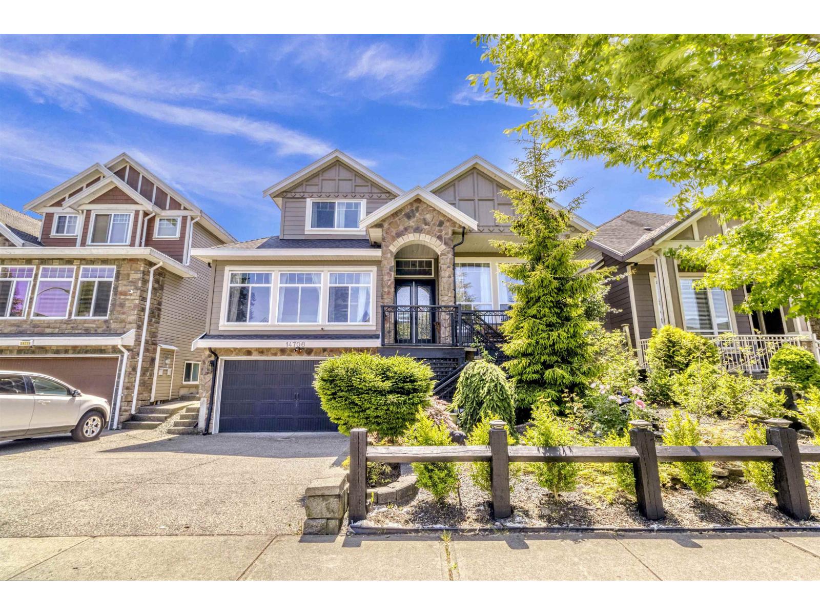 63 Avenue Unit 14706, Surrey, BC V3S 3T1