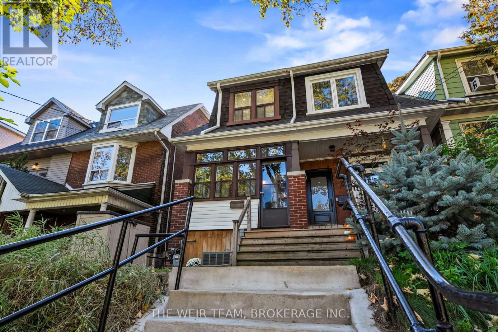 612 Woodbine Ave, Toronto, ON M4E 2J1