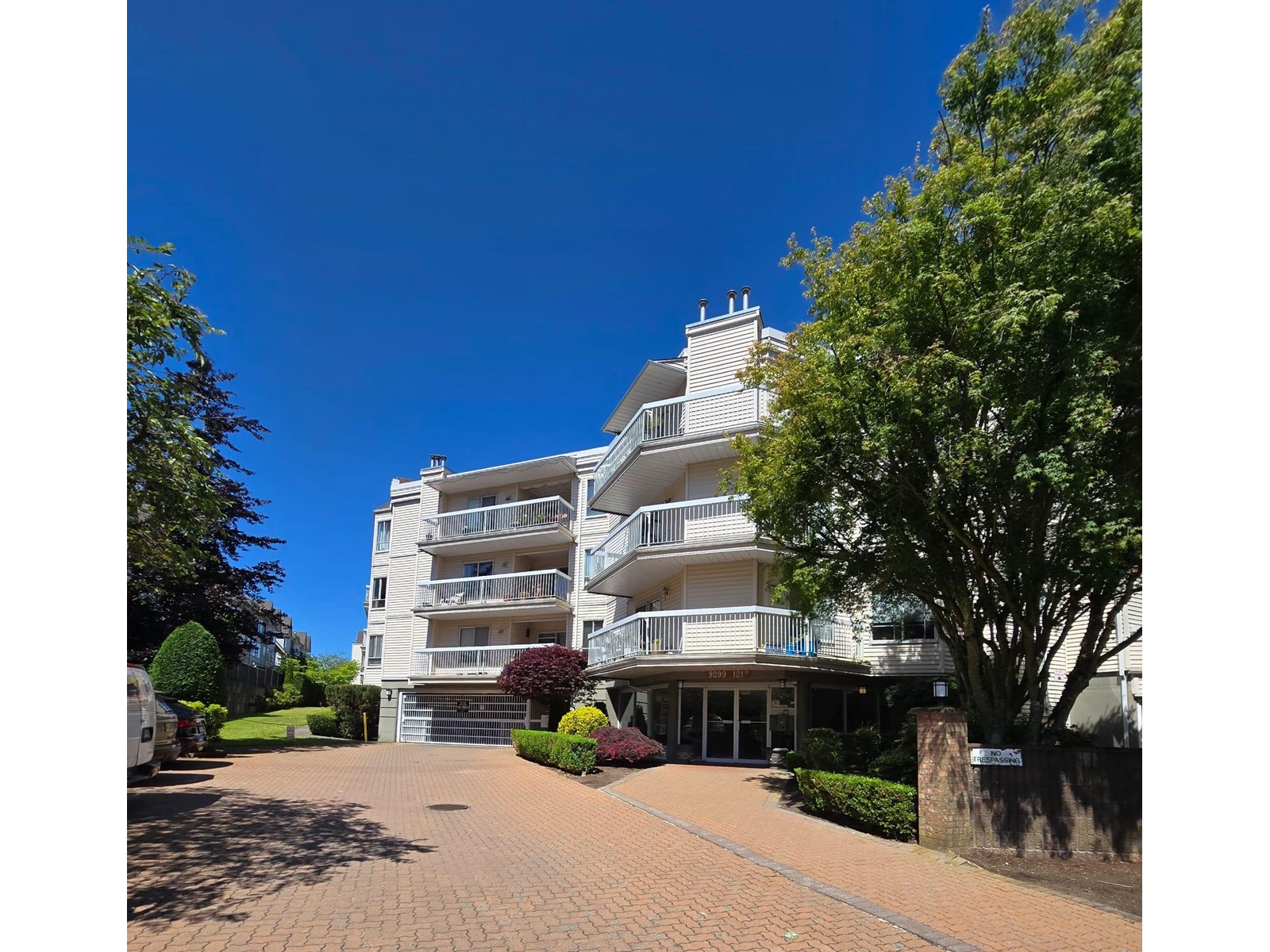 9299 121 Street Unit 307, Surrey, BC V3V 7X8