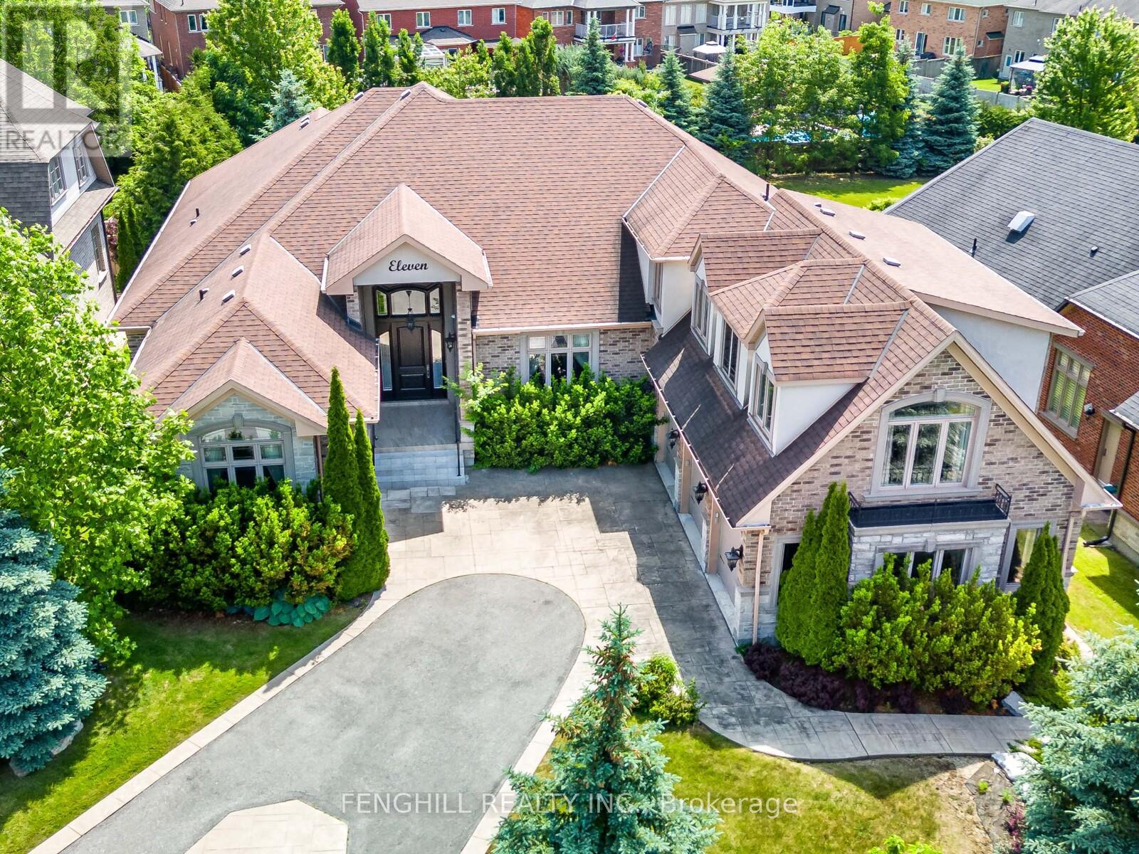 11 Macleod Estate Ct, Richmond Hill, ON L4E 0B1