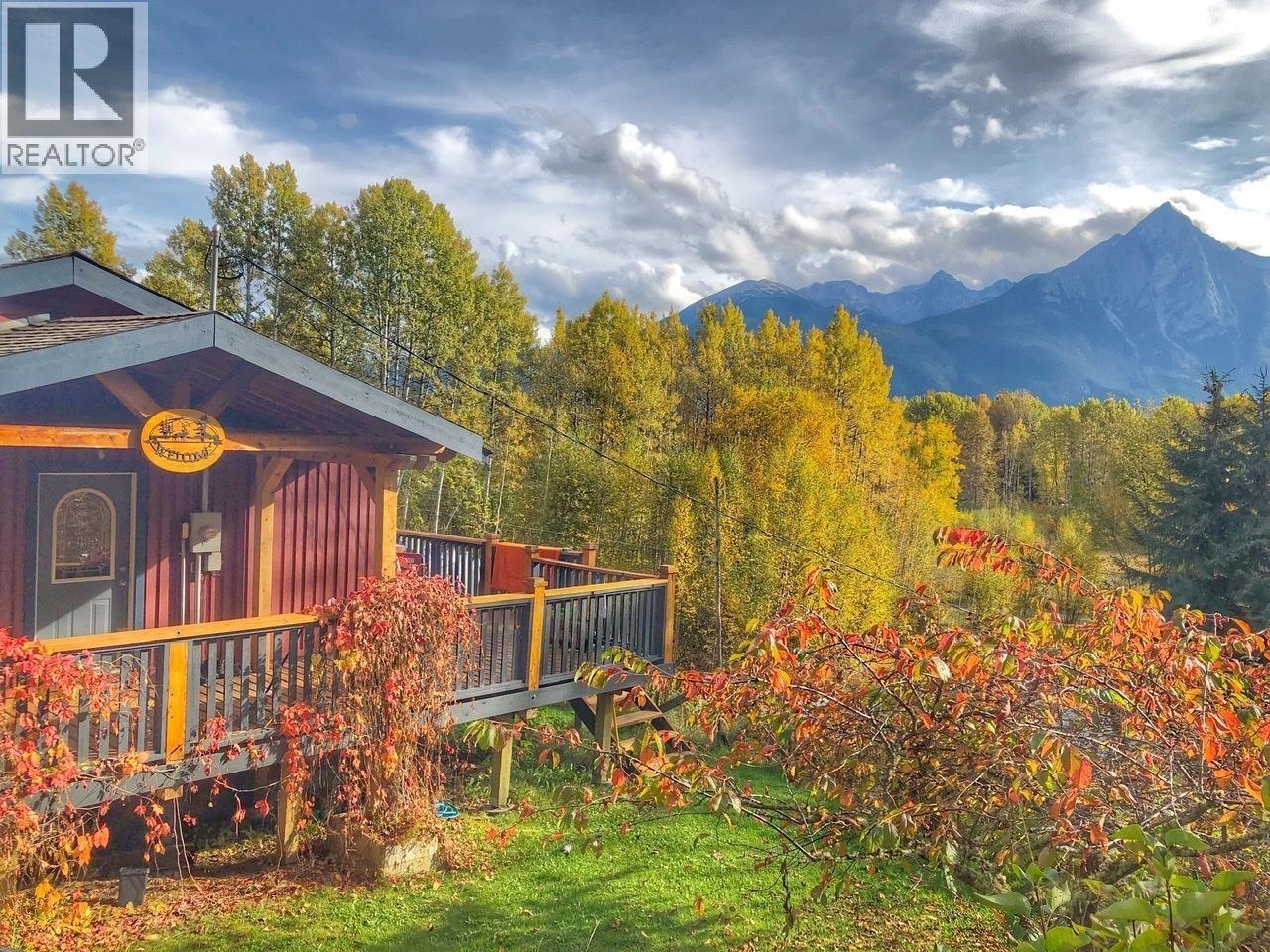 3440 Bench Rd, Hazelton, BC V0J 1Y1