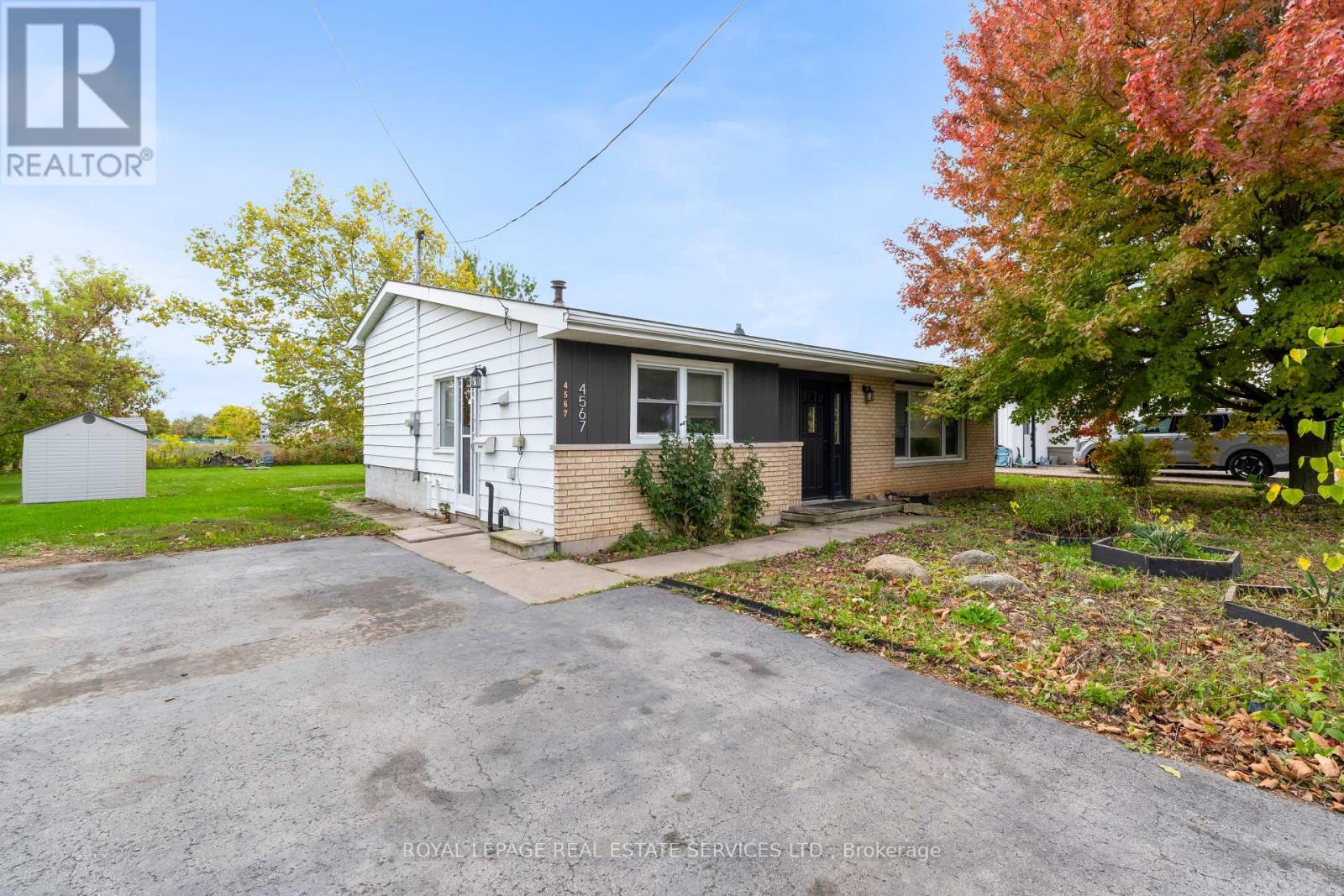 4567 Ontario St, Lincoln Beamsville, ON L0R 1B5