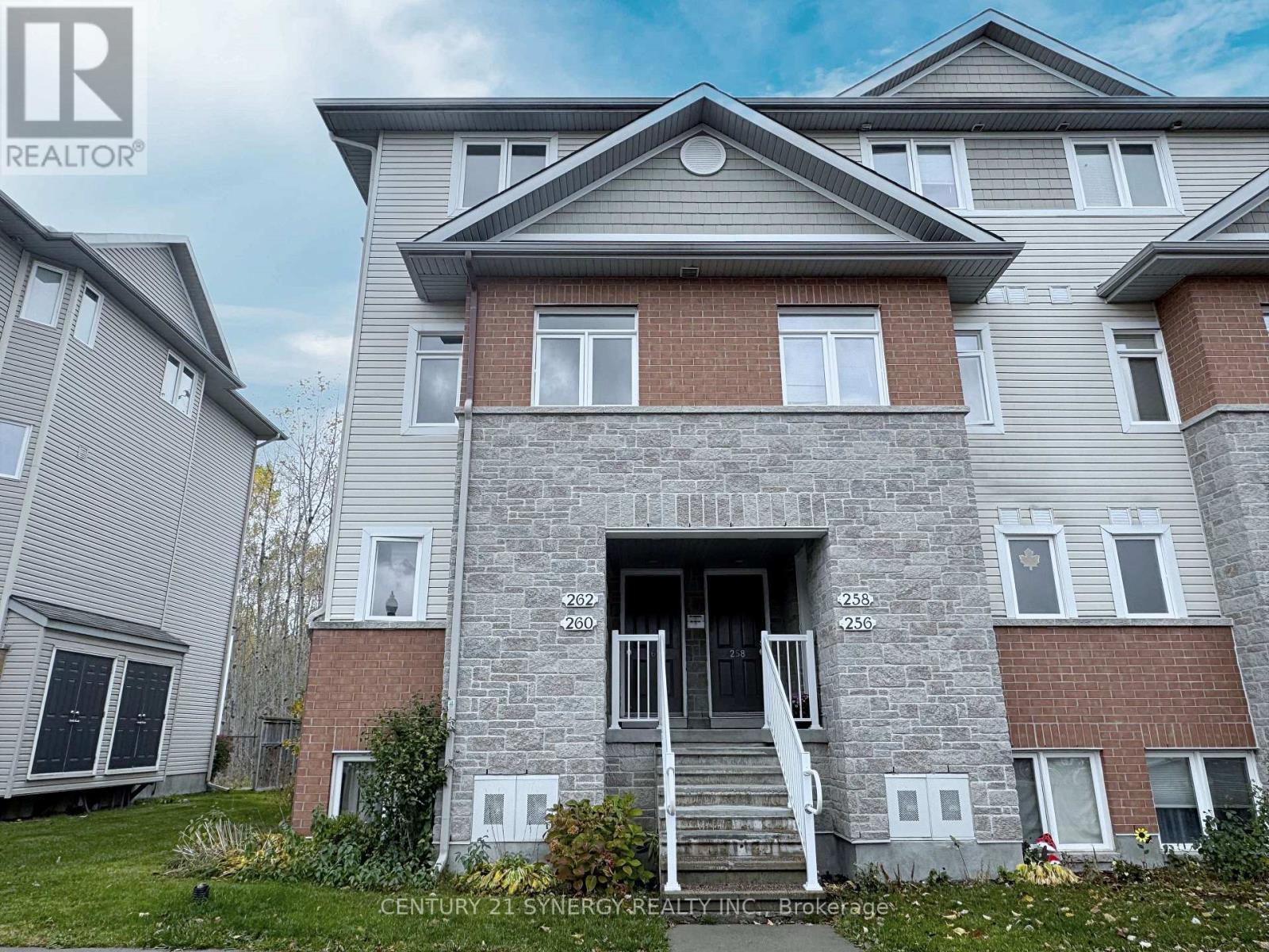 260 Fir Ln, North Grenville, ON K0G 1J0