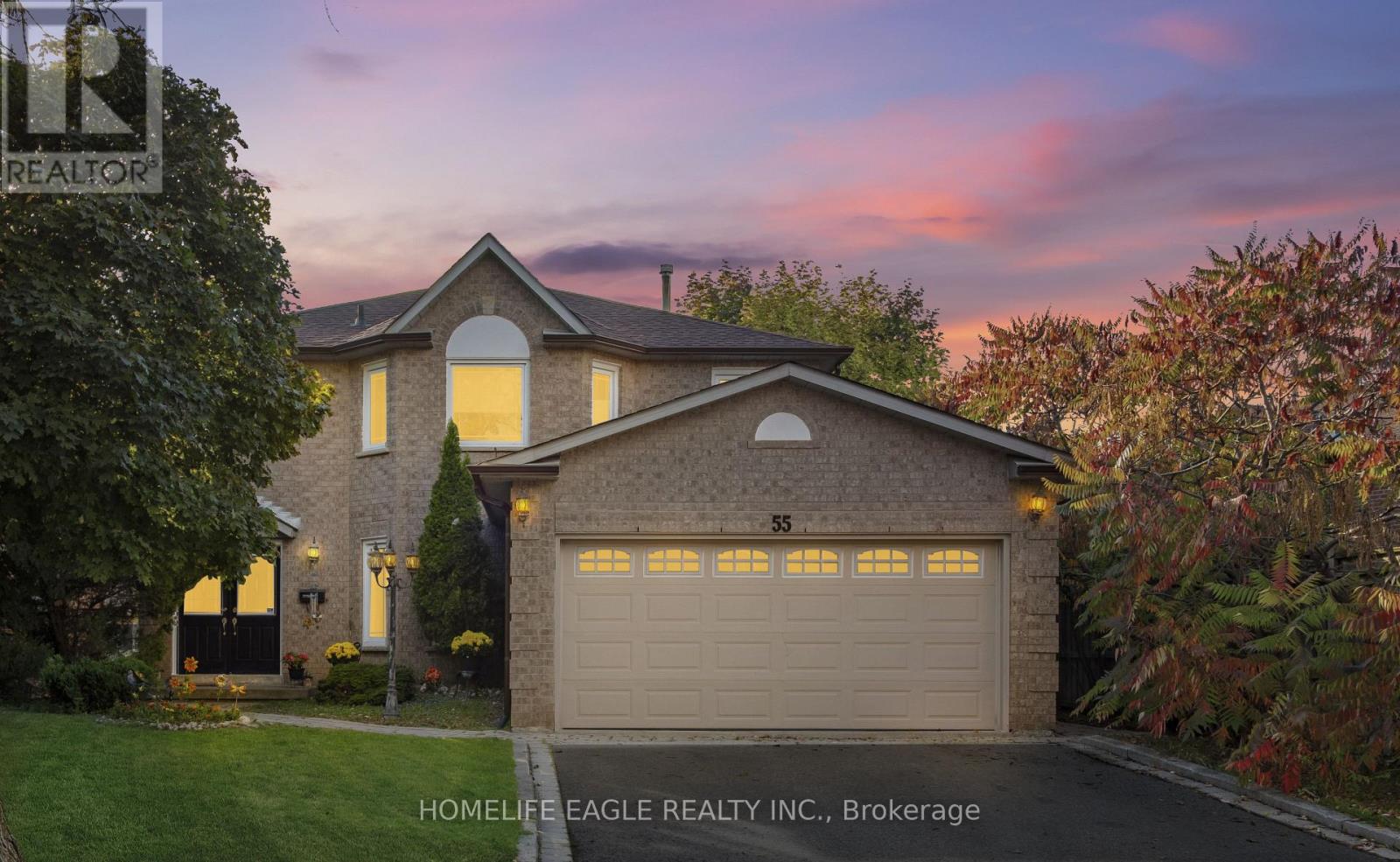 55 Attridge Dr, Aurora, ON L4G 6J4