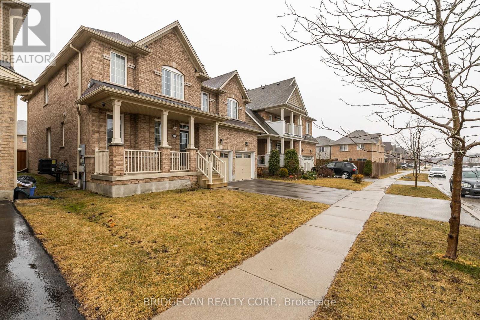 20 Gillespie Dr, Brantford, ON N3P 0K1