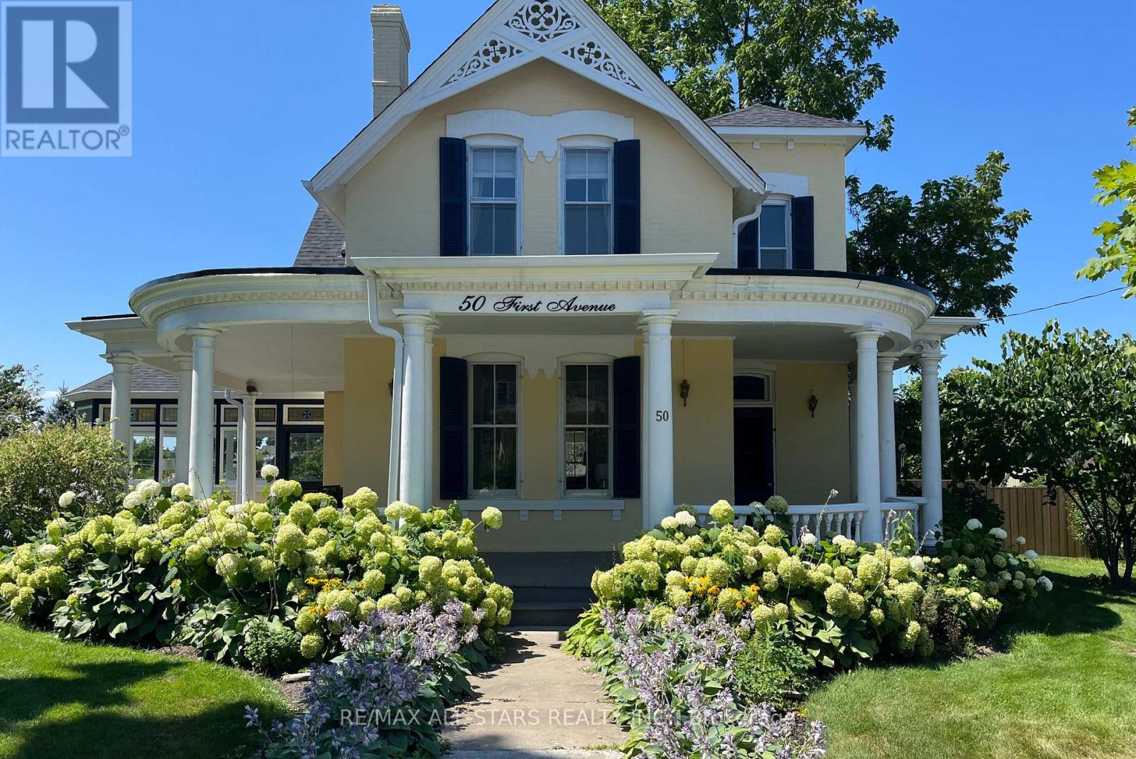 50 First Ave, Uxbridge, ON L9P 1J7