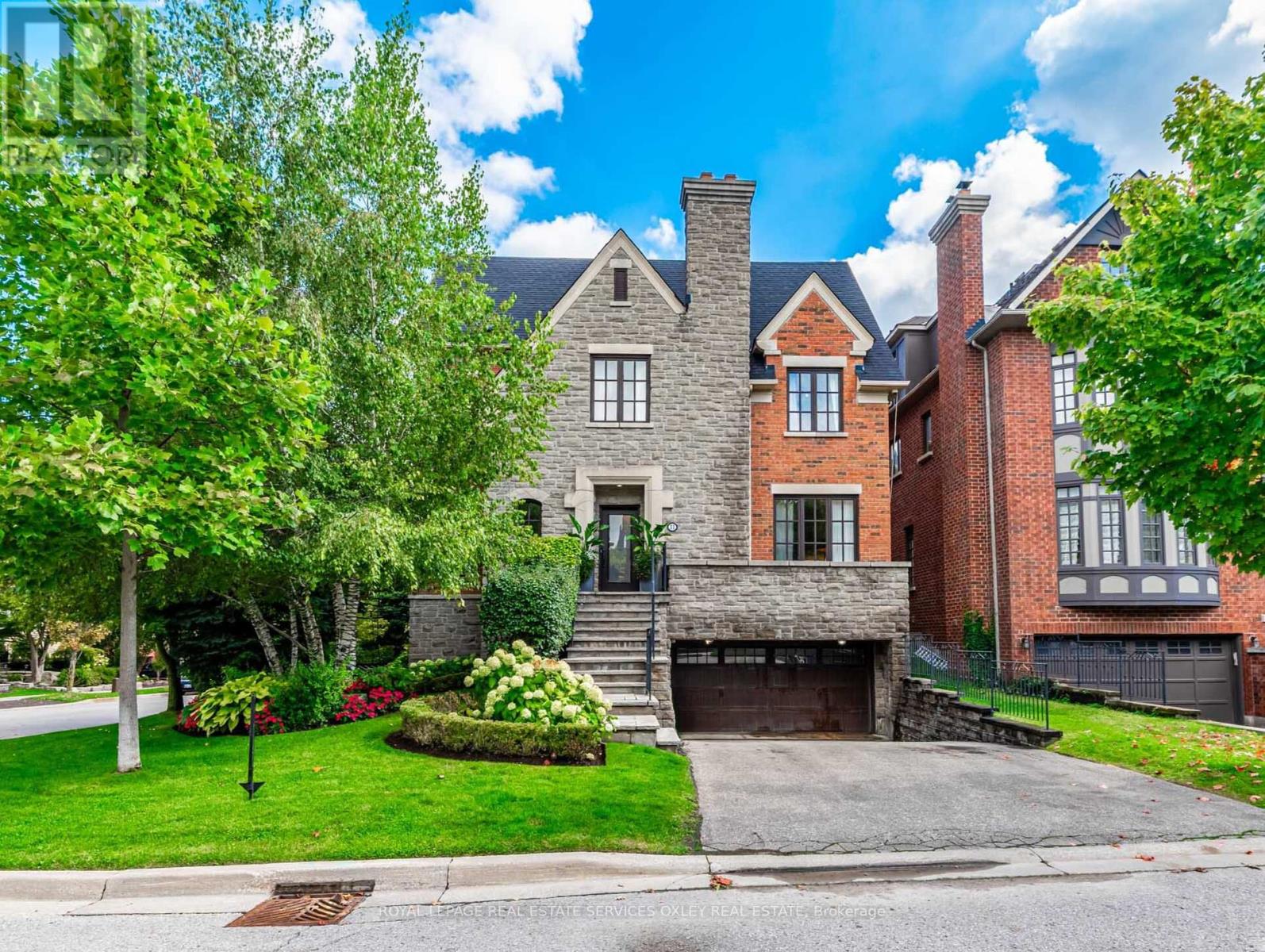 11 True Davidson Dr, Toronto, ON M4W 3X2