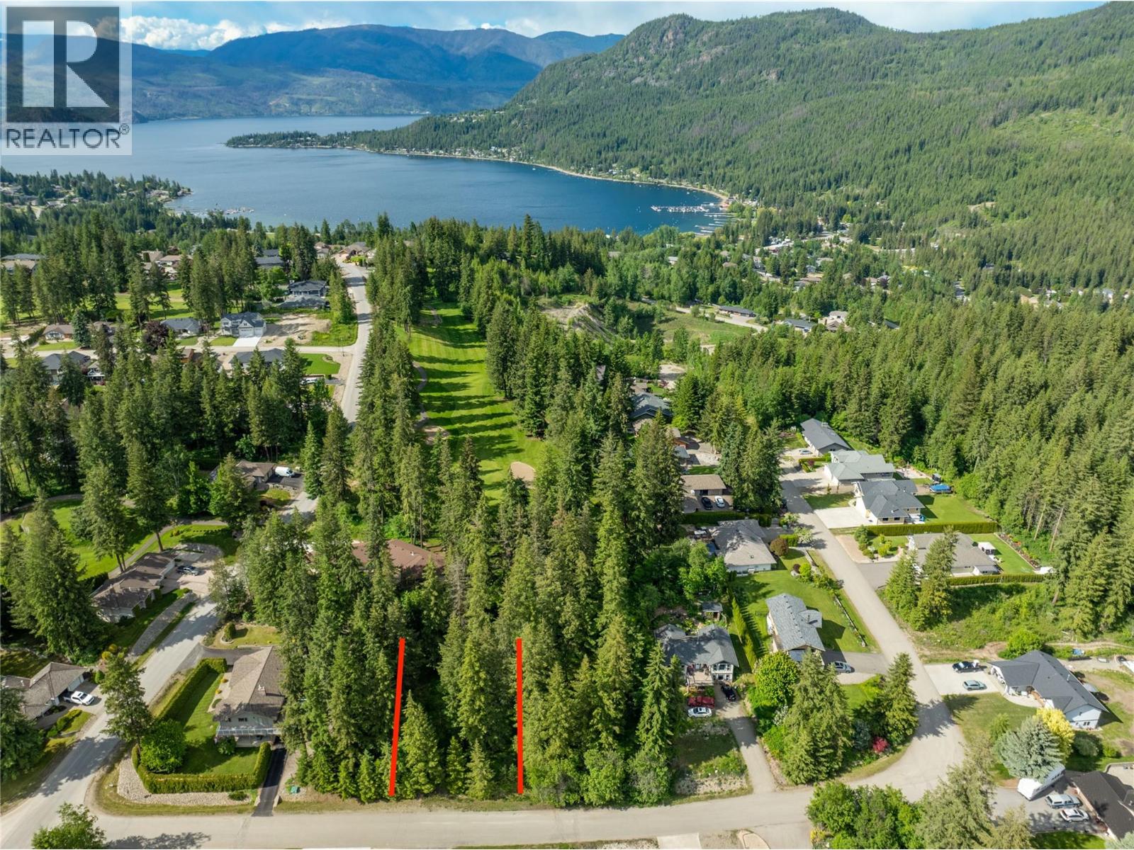 Golf View Crescent, Blind Bay, BC V0E 1H2